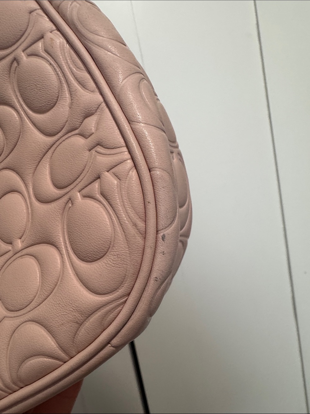 Coach Pebbled Signature Small Shoulder Bag in Pale Pink used - Picture 6 of 8